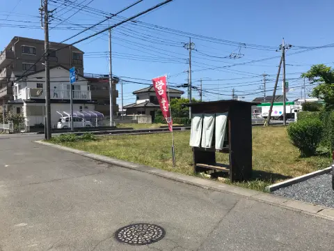 無人の野菜直売所（行田駅近く）